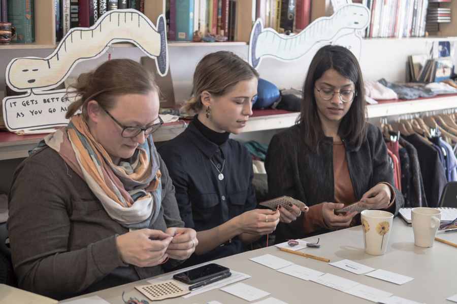 crypto knitting workshop in swapmarket